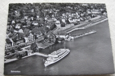 Schmerikon mit Schiff und Bahnhof