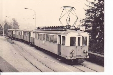 ABe 4/4 3 mit Personenzug in Lugano