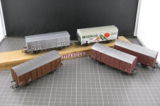 Liliput 5 Güterwagen