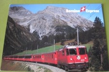 Preda mit Bernina Express Zug