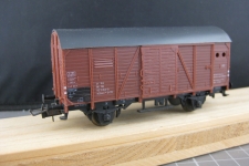 Röwa gedeckter Güterwagen braun