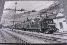Bahnhof Airolo mit Zug