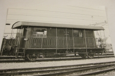 Seitengang Postwagen der GFM in Bulle