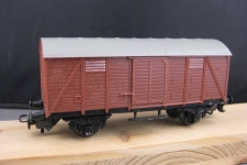 Kleinbahn Güterwagen braun