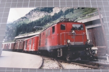 Zermatt Bahnhof mit Zug 