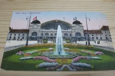 Basel Bahnhof mit Tram