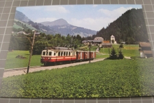 Vers-L'Eglise mit Zug 
