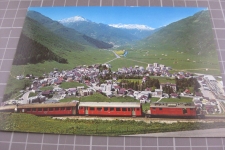 Bei Andermatt mit Zug 
