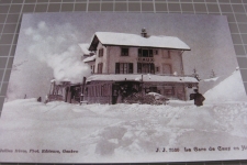 Station Caux mit Dampfzug 