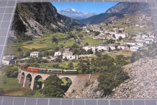 Brusion Kreisviadukt mit Zug 