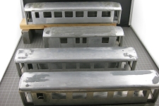 4x Rohbaukasten für Personenzug der RhB