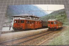 Bovernier Bahnhof mit Zügen