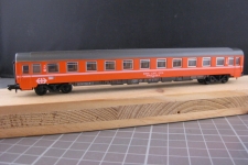 Arnold 3773 SBB Wagen 2. Klasse orange