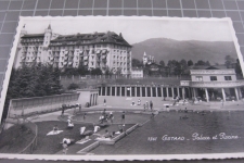 Gstaad Palace et Piscine