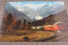 Bernina Montebello mit Zug 