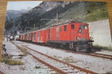 Zermatt mit Güterzug