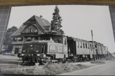 Büron Bad Knutwil Bahnhof mit Zug 