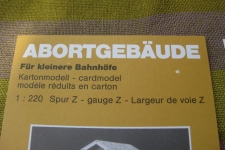 Abortgebäude für kleinere Bahnhöfe