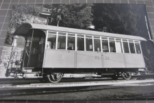 Ponte Tresa mit Personenwagen