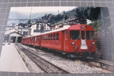 Zermatt Bahnhof mit Zug 