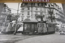 Vevey Bahnhofplatz mit Tram