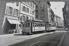 Neuchâtel Place Pury mit Tram 