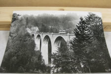 Lorzentobelbrücke  Strassenbahn Zug