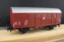 Märklin gedeckter Güterwagen braun 