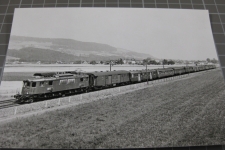 BLS Schnellzug im Aaretal